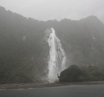 Lady Bowen Falls am Milford Sound
