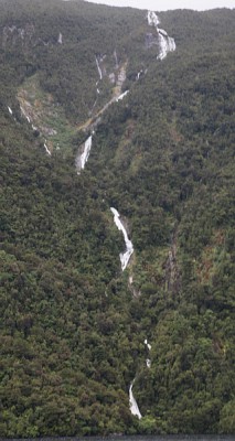 Browne Fall, Doubtful Sound